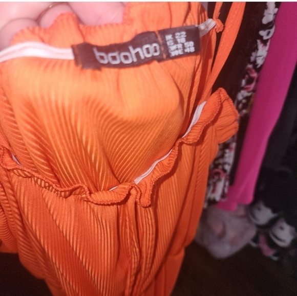 Boohoo 18 PLUS RIB RUCHED BUST TIE SHOULDER CAMI TOP - Picture 4 of 6